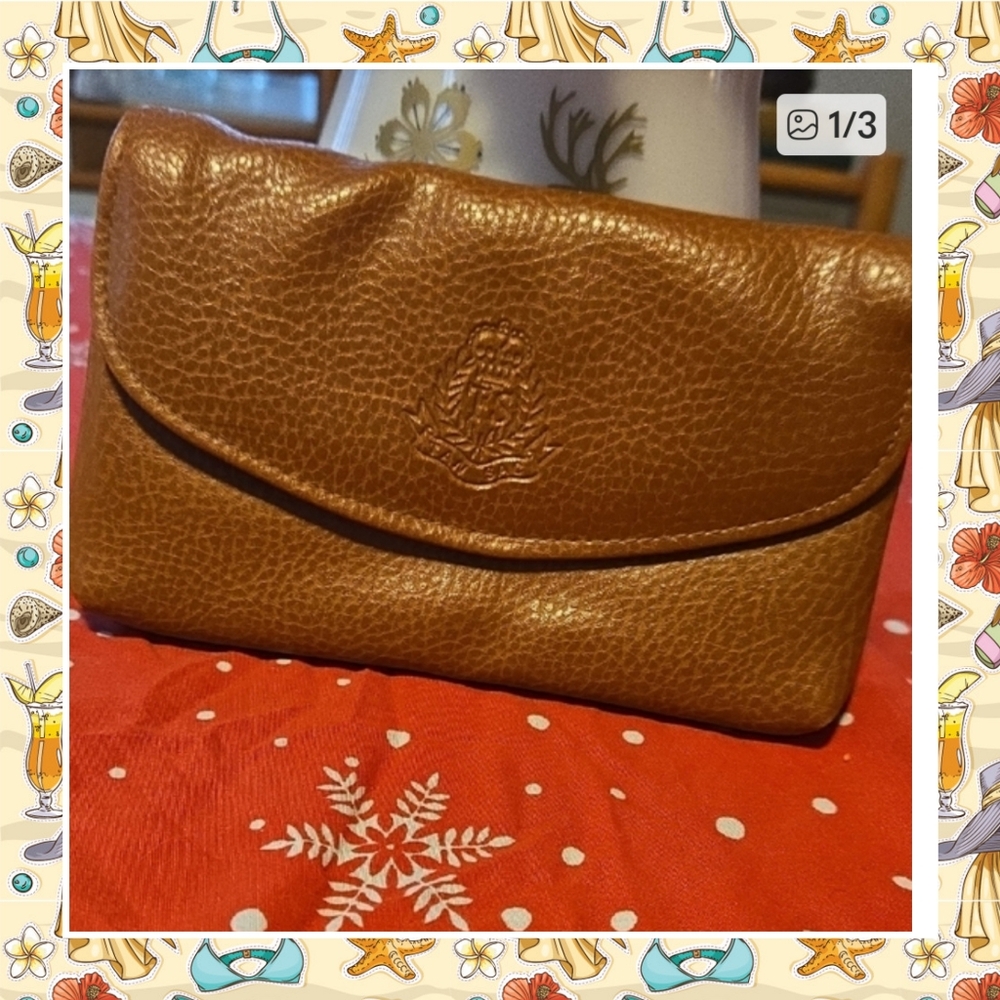 TAN SAC clutch